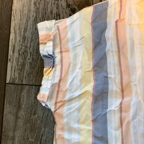 Button up Tee - Picture 2 of 7